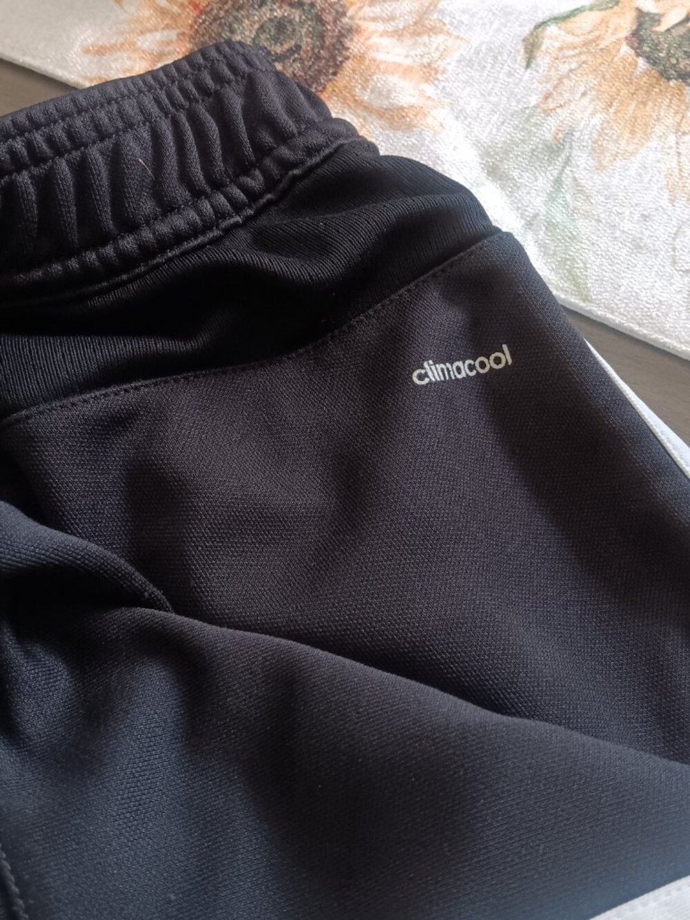 Adidas joggers - Picture 2 of 3